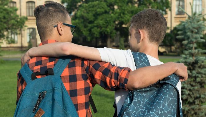 Myth - It Is Tough For Day Students And Boarders To Become Close Friends  