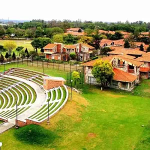 SelaQui International School