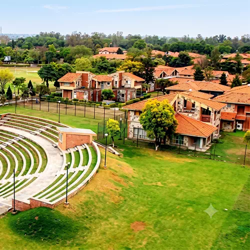 SelaQui International School