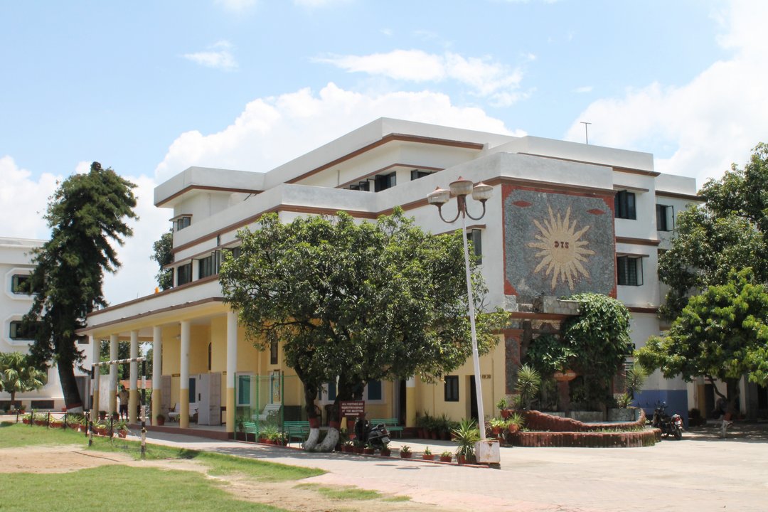 1080px x 720px - Boarding School in Dehradun- Doon International School